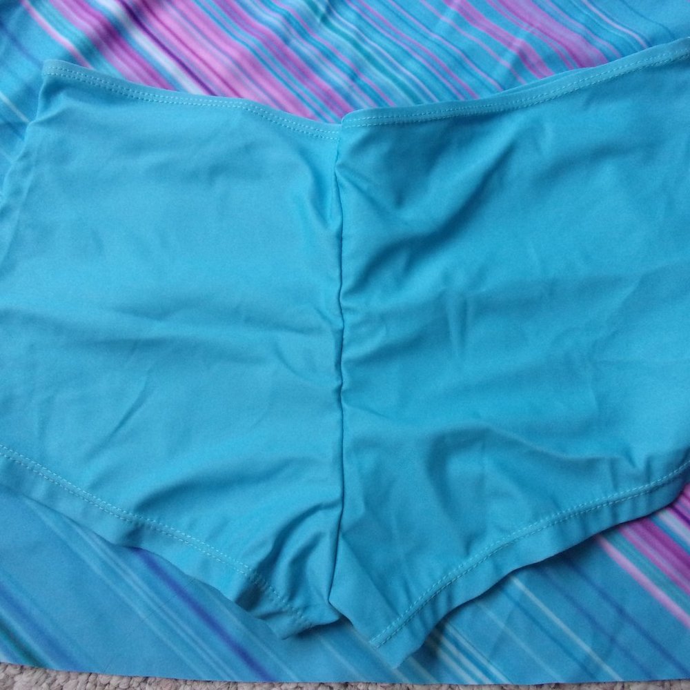 Multi-Strap Tankini - Picture 4 of 7